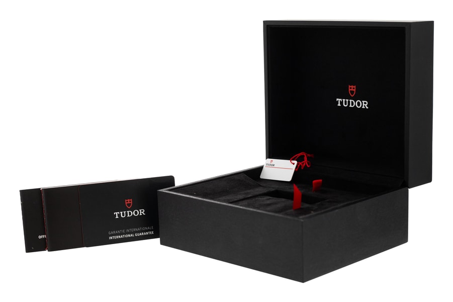 Tudor Black Bay GMT M79830RB-0001